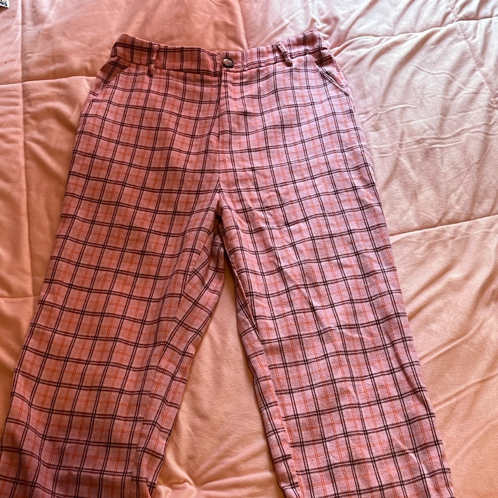 Plaid pink pants